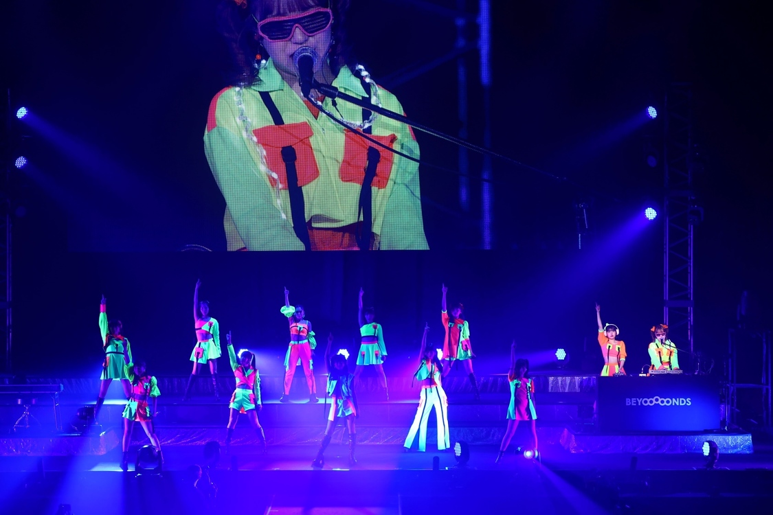 ＜BEYOOOOONDS CONCERT TOUR「NEO BEYO」＞日本武道館（2023年5月15日）