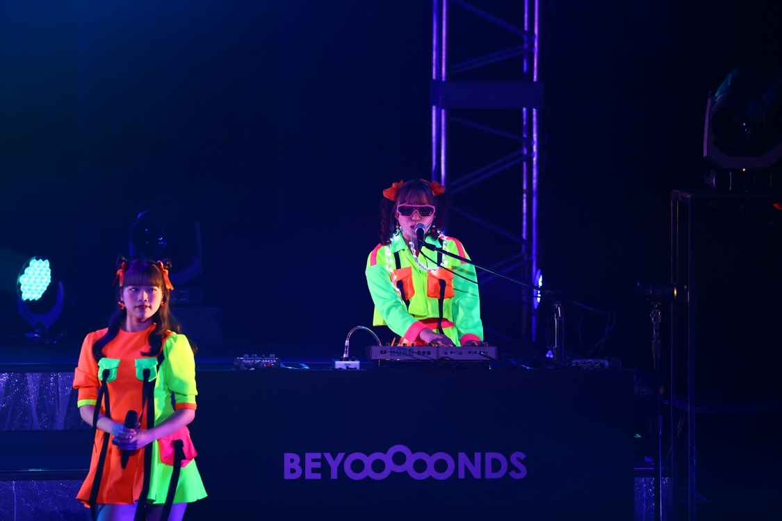 ＜BEYOOOOONDS CONCERT TOUR「NEO BEYO」＞日本武道館（2023年5月15日）