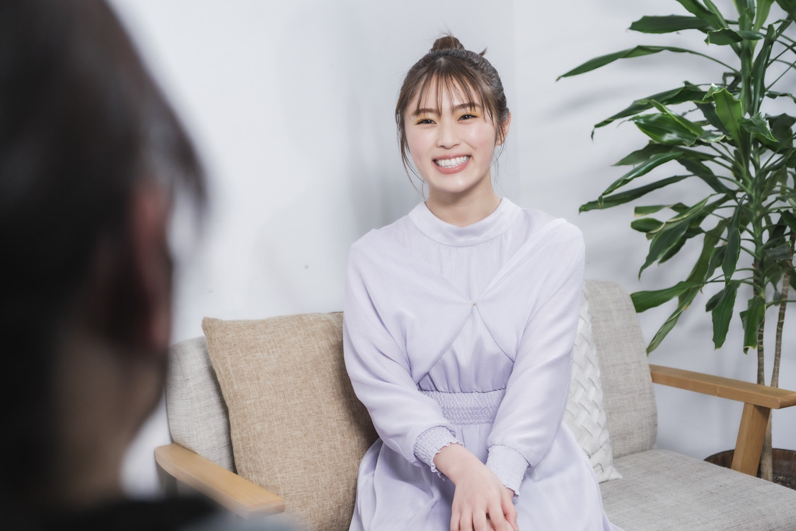 渋谷凪咲「マッチミーブラ」CMメイキングカット