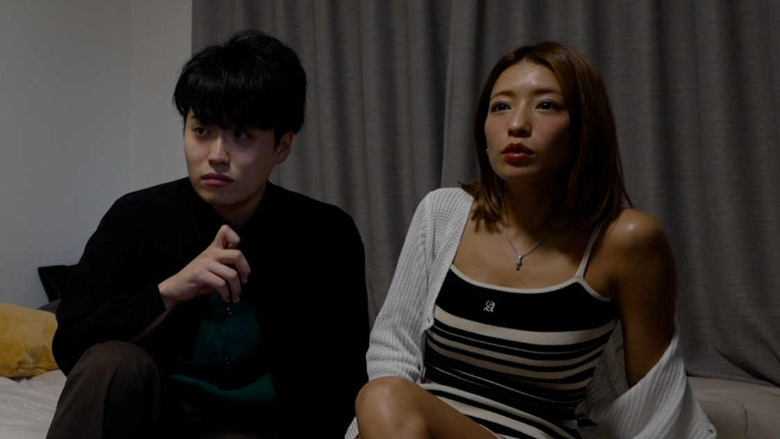 YouTube「好きな子、家に呼べたけど、なんか男もついてきた」より