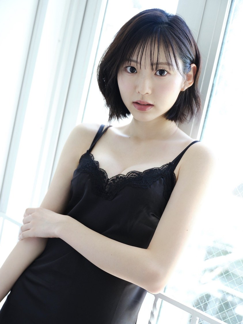 八伏紗世『FLASH』アザーカット（(C)光文社／週刊FLASH　撮影：大藪達也）