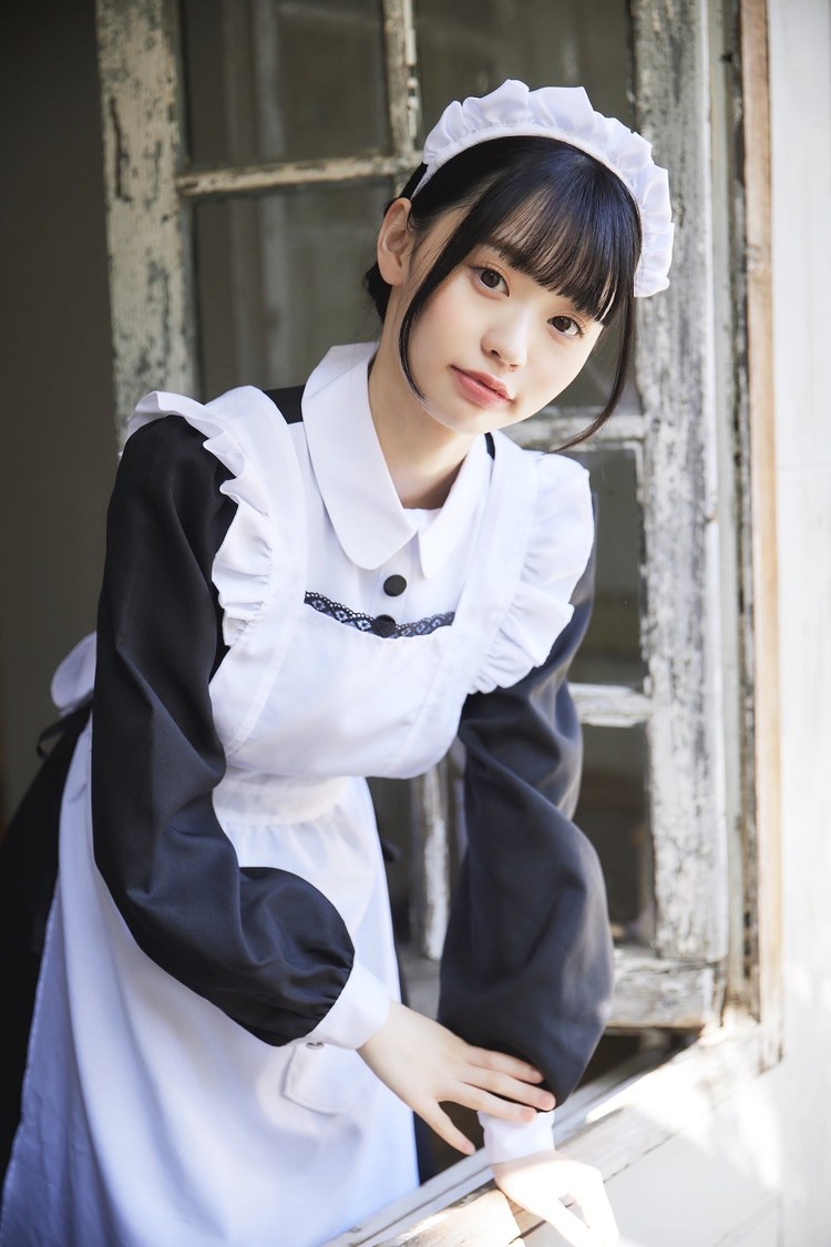 月なぎさ（#よーよーよー）『ヤングガンガン』アザーカット（撮影：フジシロタカノリ）