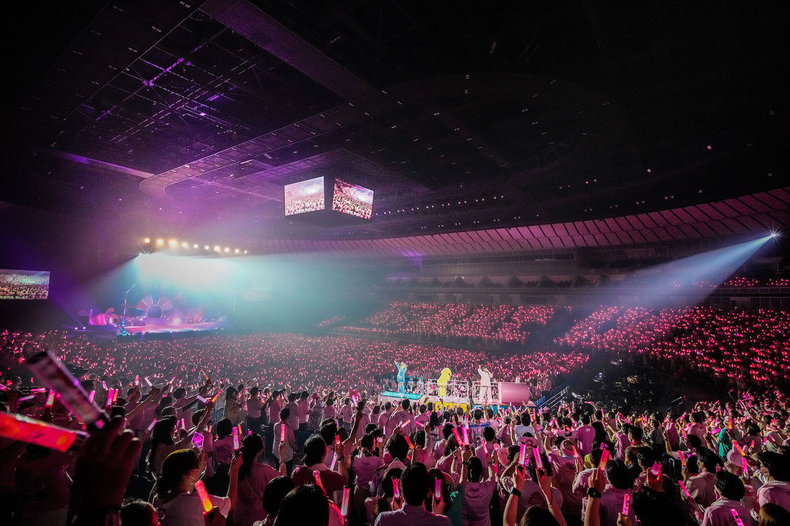 ＜AYAKA NATION 2023 in YOKOHAMA Arena ～FRIENDS～＞横浜アリーナ（2023年5月21日／©︎増田慶・小境勝巳）