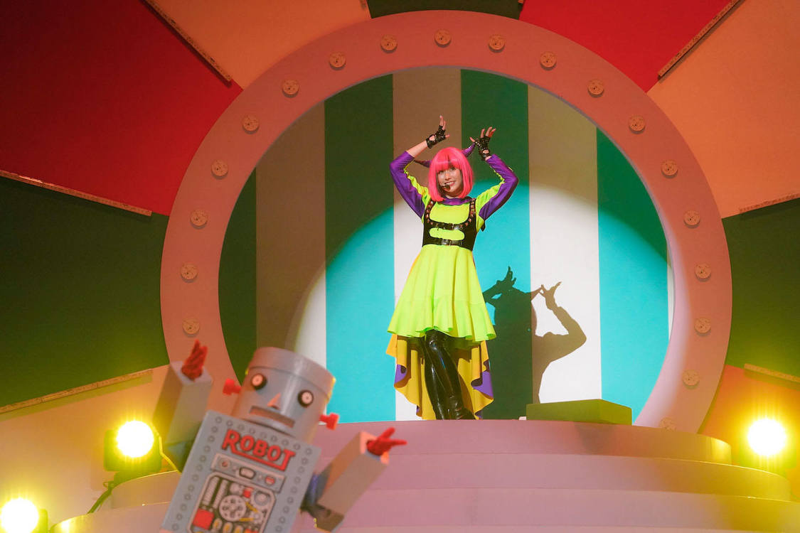 ＜AYAKA NATION 2023 in YOKOHAMA Arena ～FRIENDS～＞横浜アリーナ（2023年5月21日／©︎増田慶・小境勝巳）