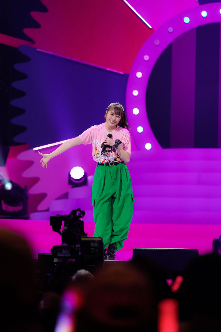 ＜AYAKA NATION 2023 in YOKOHAMA Arena ～FRIENDS～＞横浜アリーナ（2023年5月21日／©︎増田慶・小境勝巳）