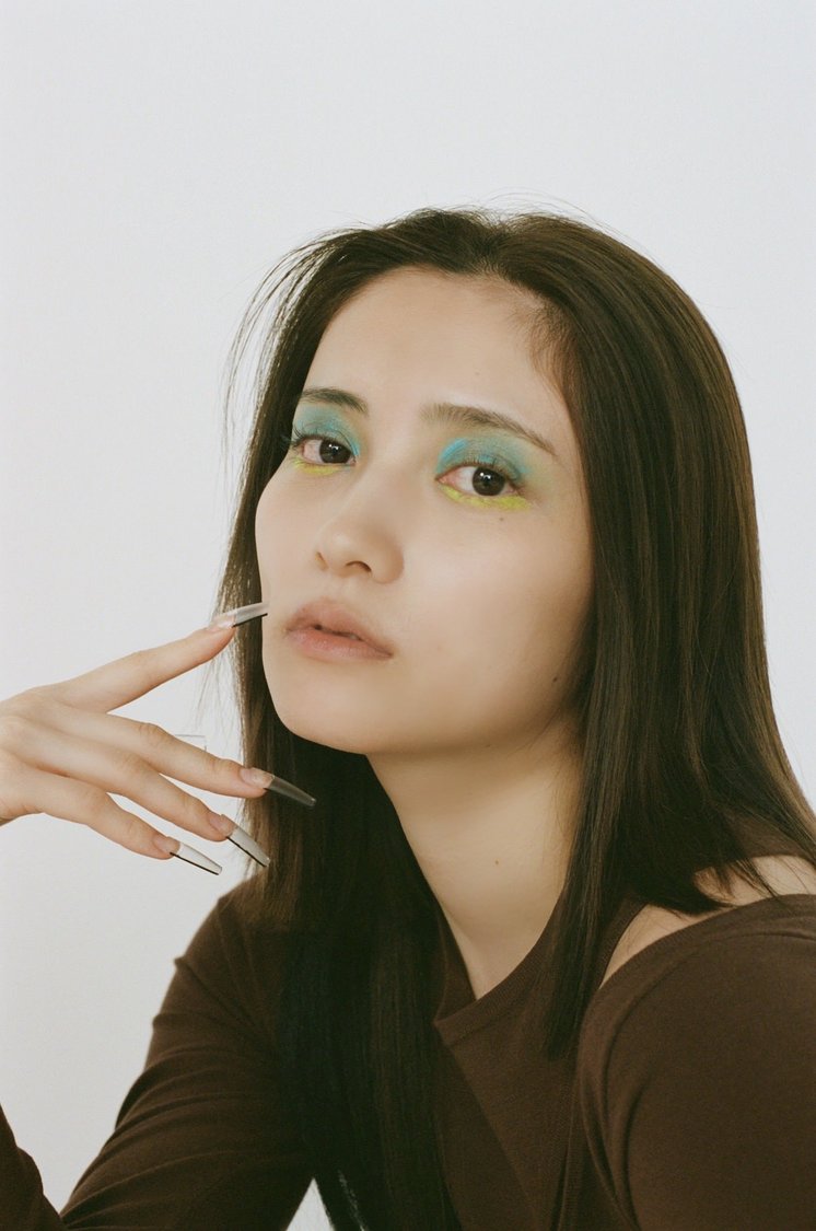 桃月なしこ『NYLON JAPAN』アザーカット（@nylonjapan #NYLONJAPAN）