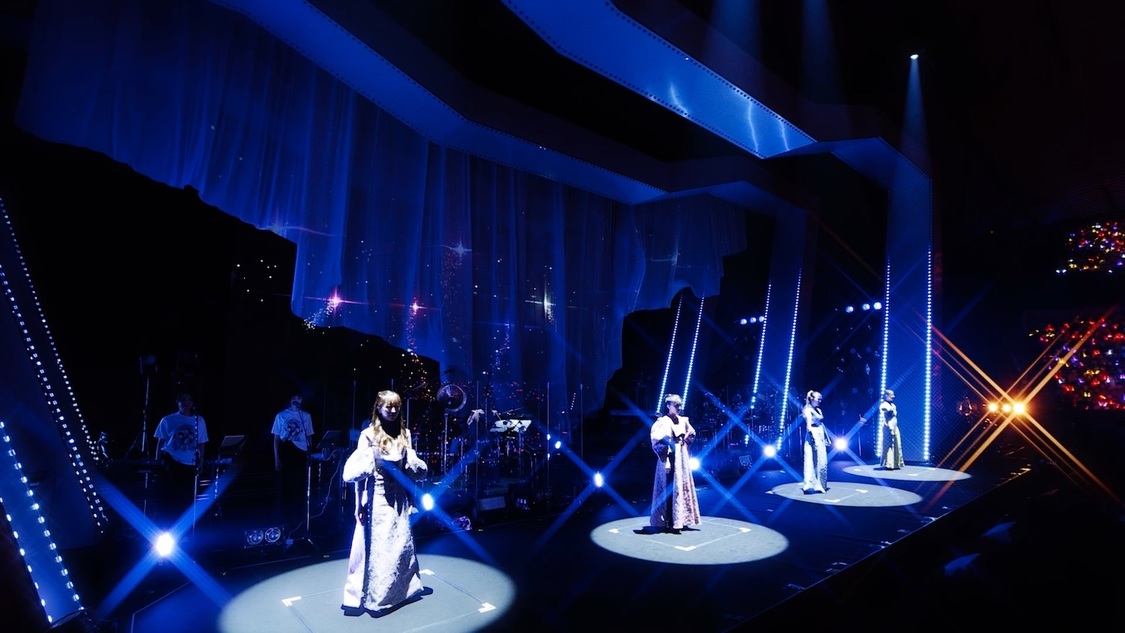 「ヒカリミチ」MVより