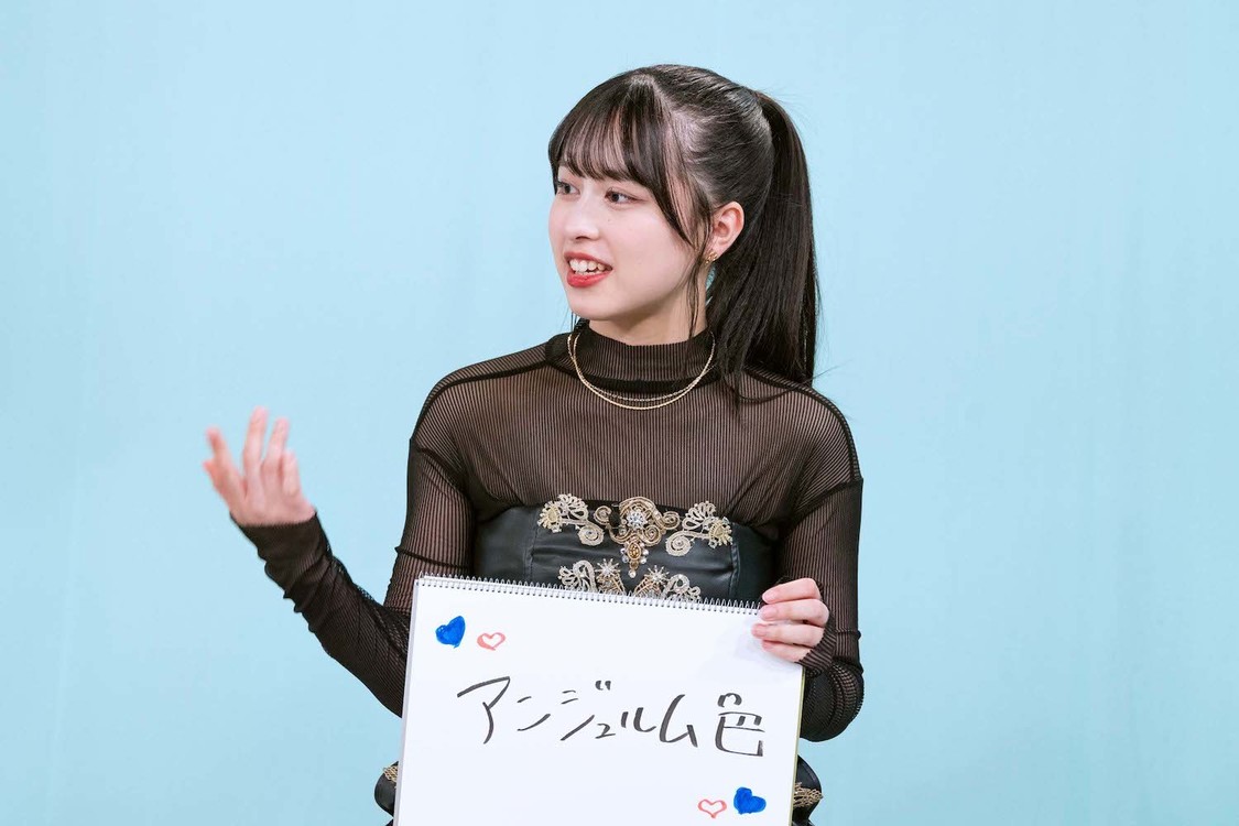 スペースシャワーTV『竹内朱莉卒業直前！アンジュルム 「アイノケダモノ／同窓生」発売記念スペシャル』より