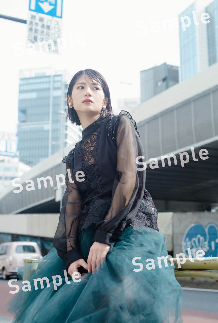 ＜1stフォトエッセイ『履きなれない靴を履き潰すまで』発売記念イベント＞東京会場　絵柄