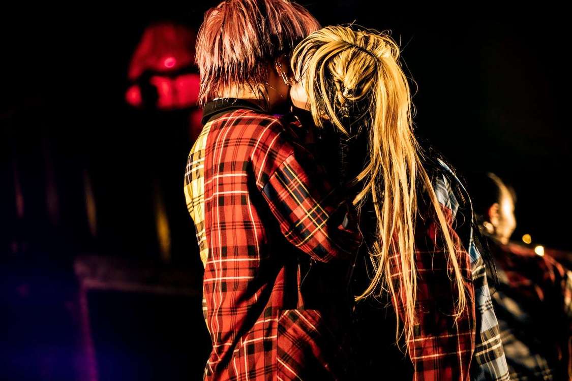 POPPiNG EMO＜9thワンマンライブ“ZEPPiNG EMO”＞KT Zepp Yokohama（2023年6月13日）撮影：SHIBA