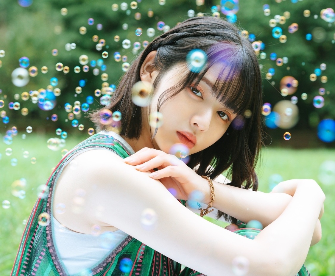 鎮西寿々歌（FRUITS ZIPPER）