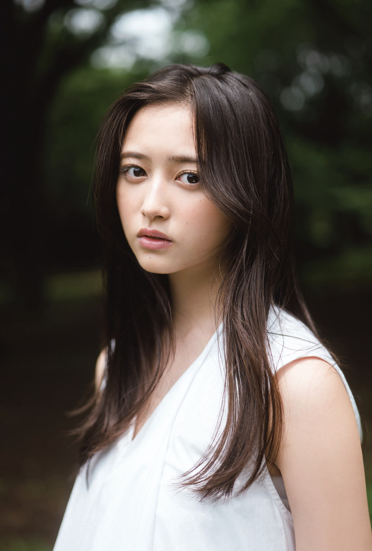 『B.L.T.2023年8月号』セブンネットショッピング購入特典ポストカード【井上和（乃木坂46）】