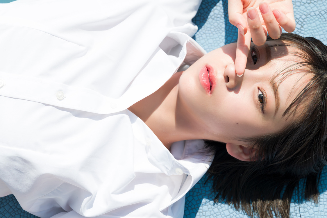 『金子みゆ1st写真集 恋人日記』（撮影：Takeo Dec.）