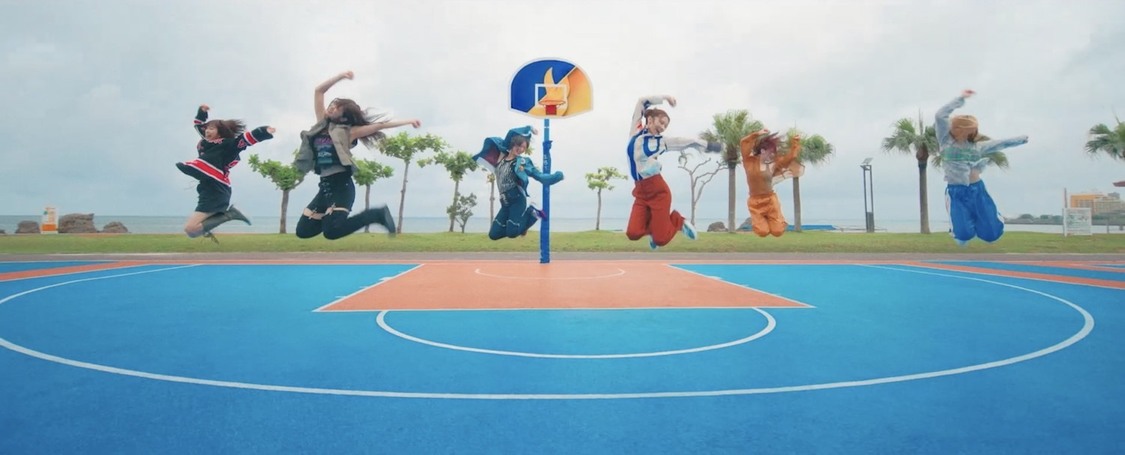 ExWHYZ「フラチナサマー」MVより