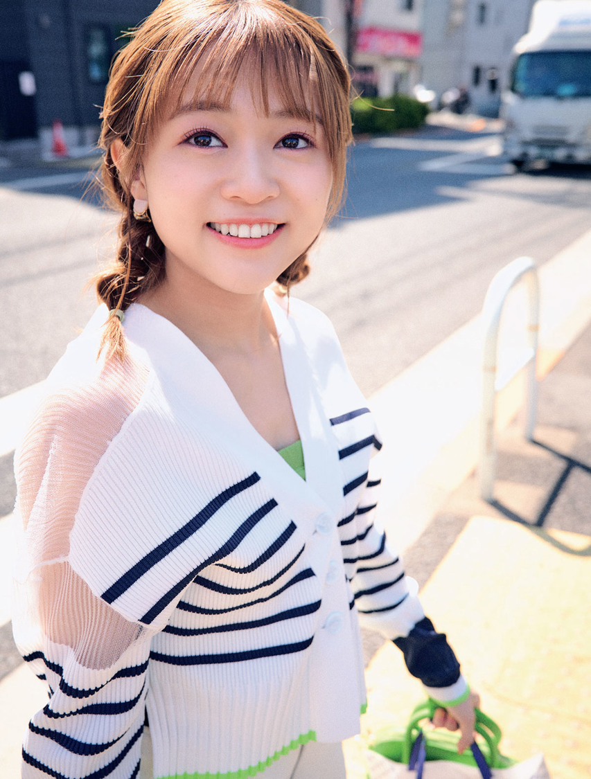 若井友希『i☆Risしゃべるグラビア』アザーカット