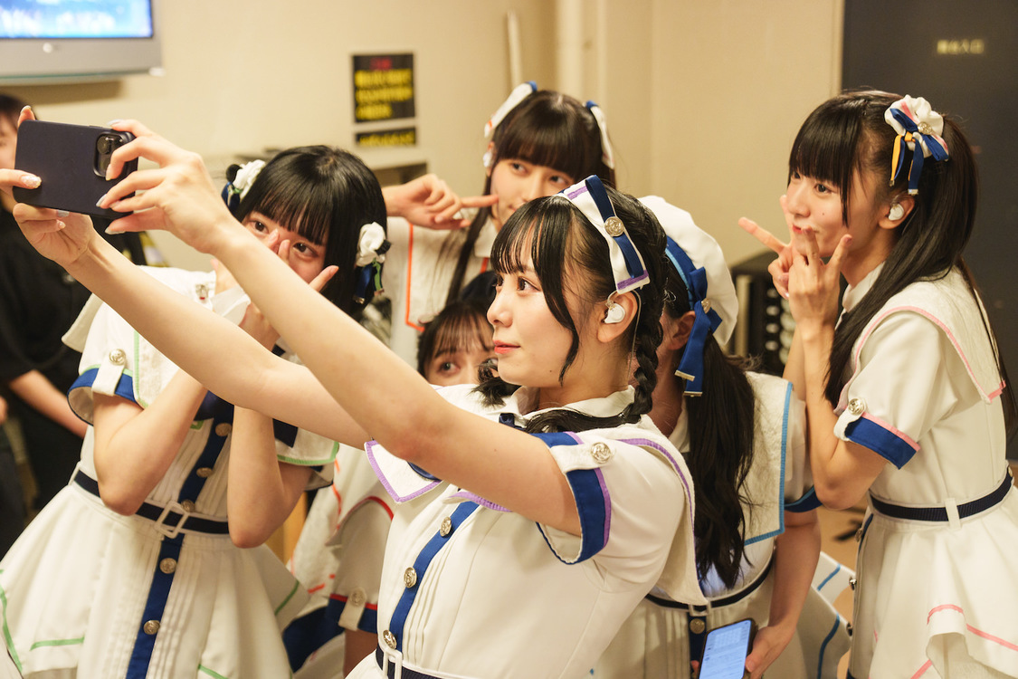 ＜真っ白なキャンバス フリーライブ 2023 夏＞河口湖ステラシアター（2023年7月8日）