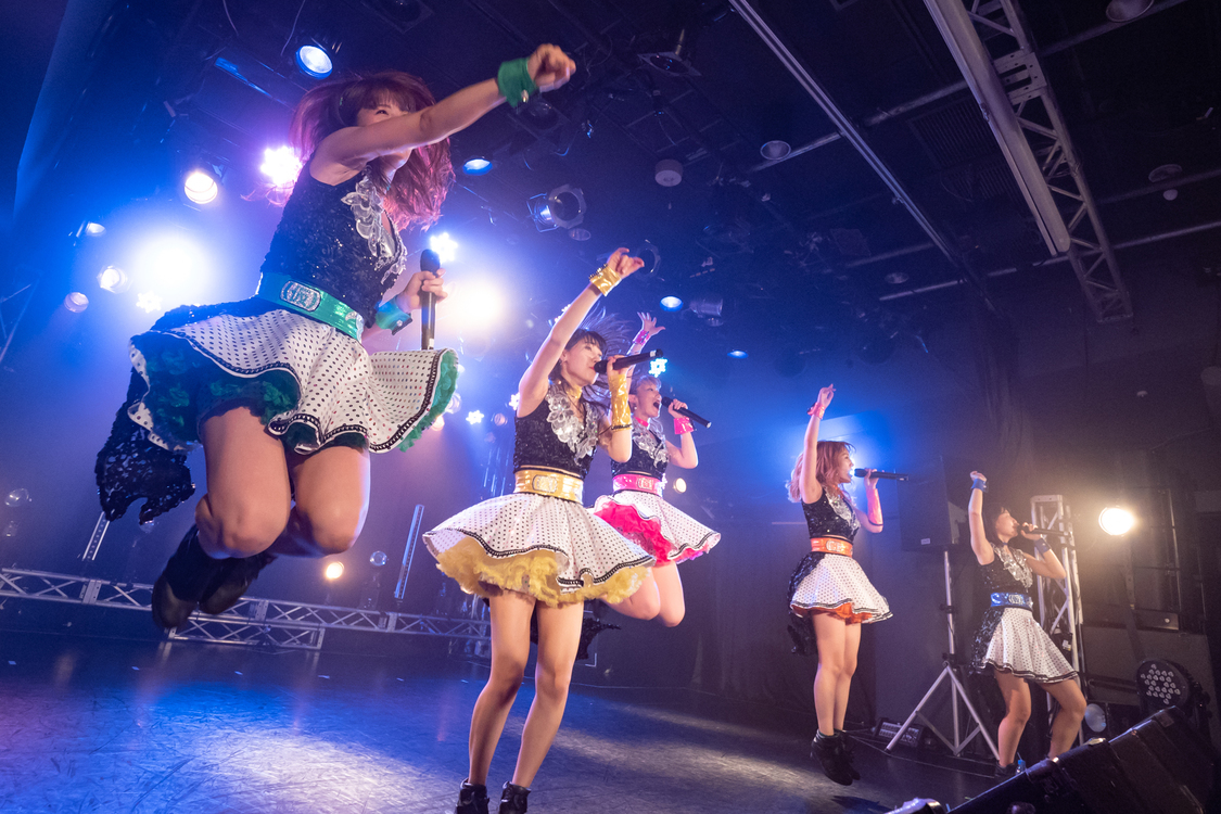 ＜アップアップガールズ（仮） 夏の終わりにサマービーム！＞＠新横浜NEW SIDE BEACH!!