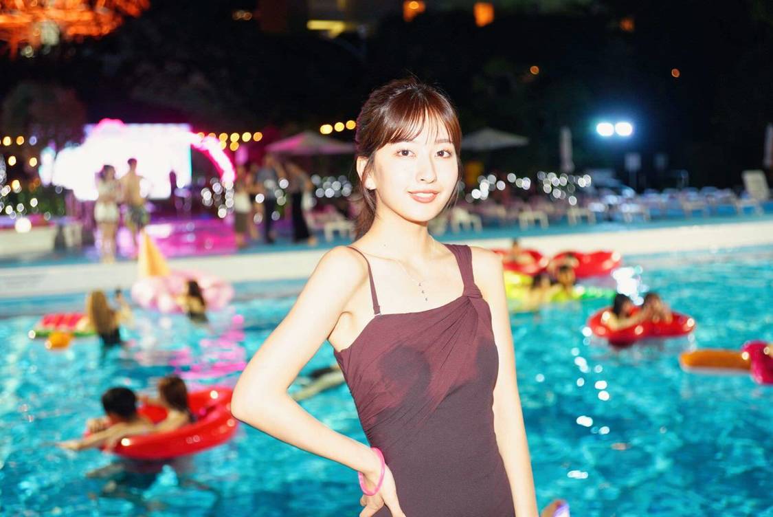斉藤里奈＜CanCam×Tokyo Prince Hotel Night Pool 2023＞東京プリンスホテル GARDEN POOL（2023年7月15日）