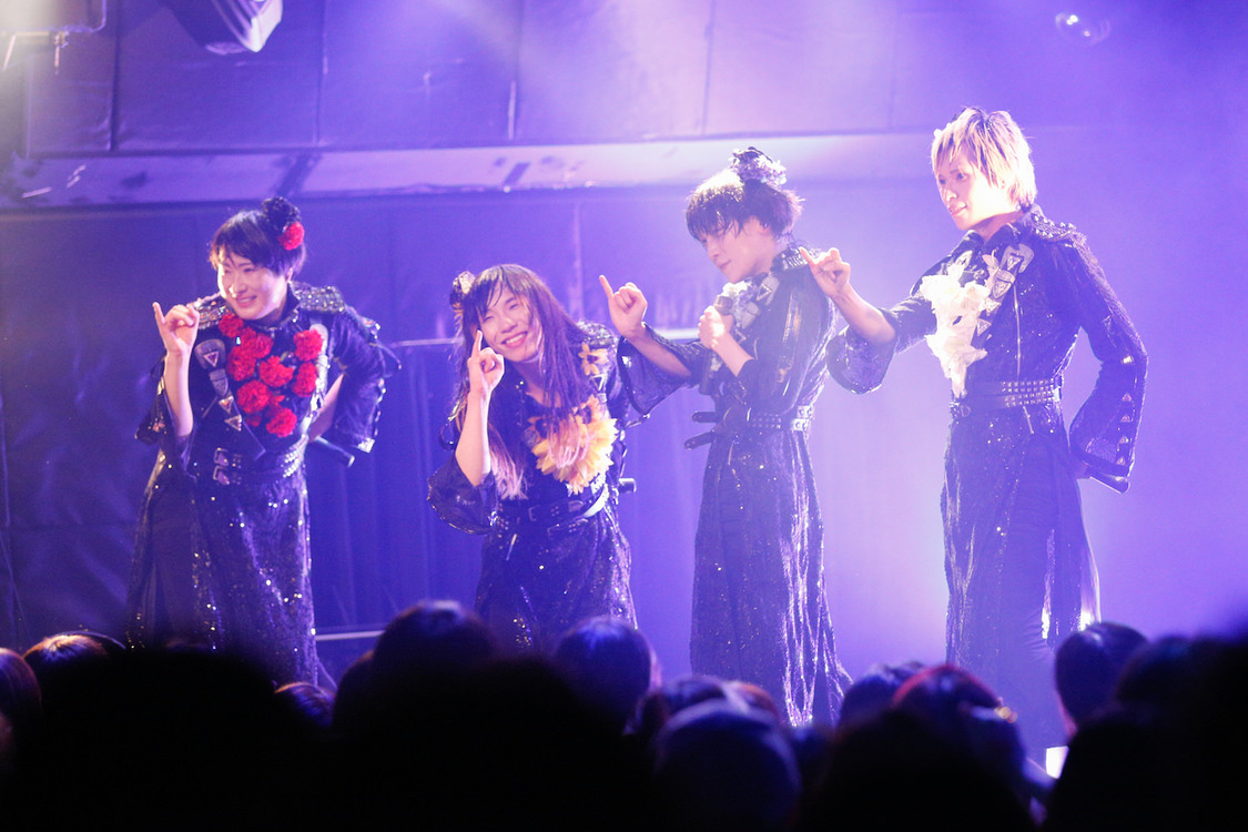 二丁目の魁カミングアウト＜YATSUI FESTIVAL! 2019＞｜SOUND MUSEUM VISION（2019年6月15日）撮影：江藤はんな(SHERPA+)