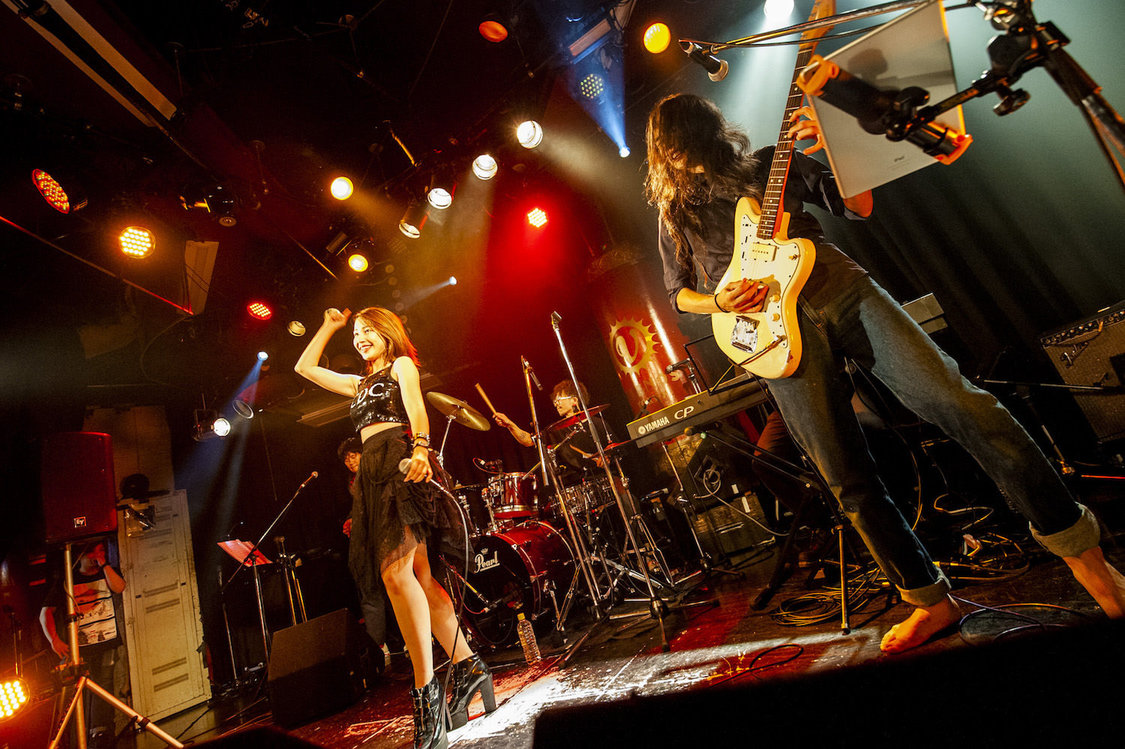 吉川友＜YATSUI FESTIVAL! 2019＞｜VUENOS（2019年6月15日）撮影：MAYUMI