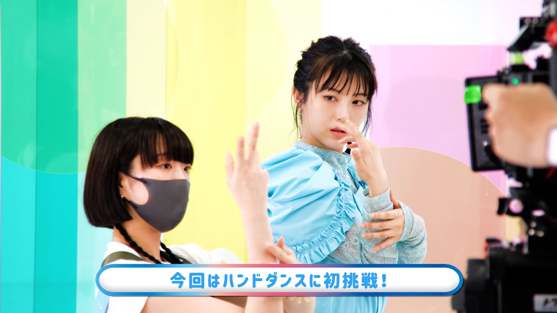 浜辺美波　新CM「マジカル☆ハンドダンス」篇 撮影時