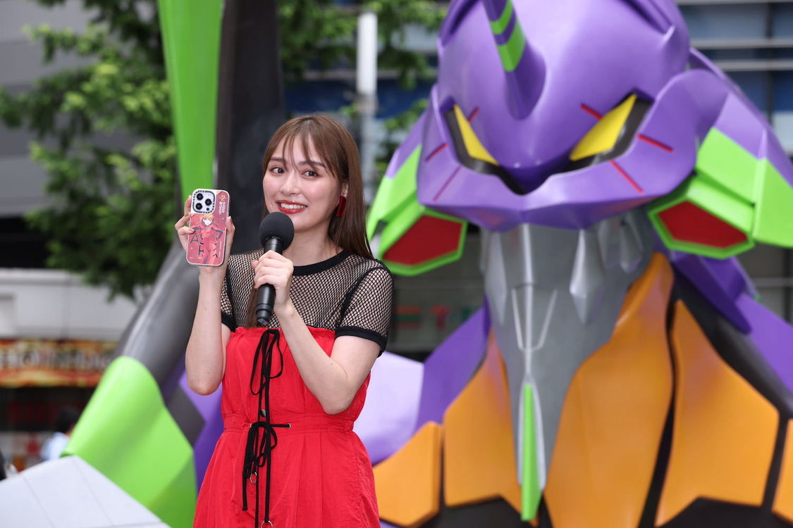 内田理央＜プロジェクトCSTF：歌舞伎町作戦＞新宿歌舞伎町 シネシティ広場（2023年7月20日）