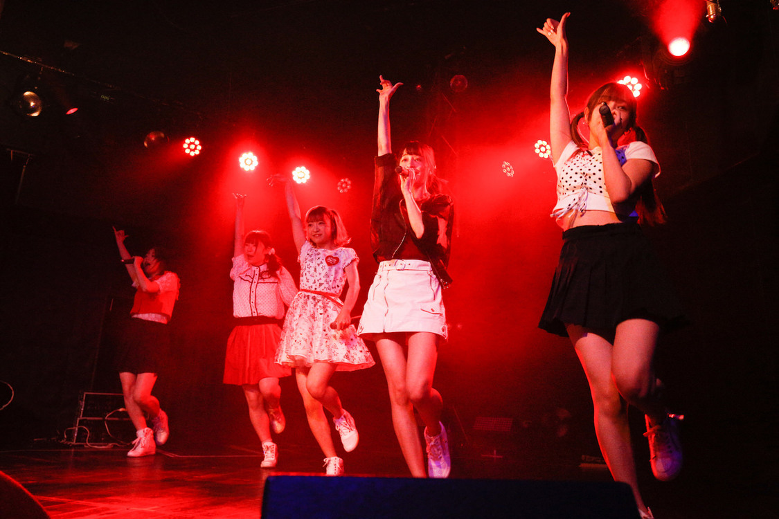 DEAR KISS＜YATSUI FESTIVAL! 2019＞｜SOUND MUSEUM VISION（2019年6月16日）撮影：江藤はんな(SHERPA+)