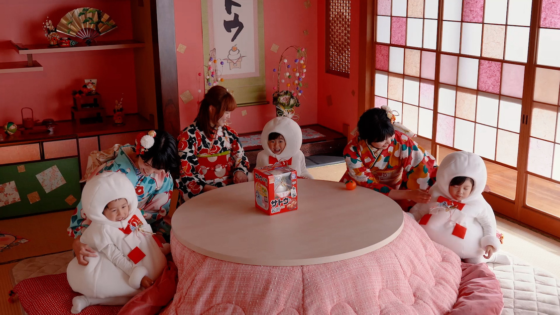 Negicco『サトウの鏡餅』新CMより