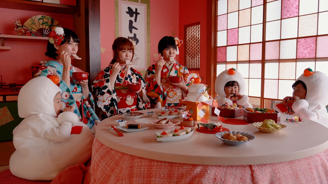 Negicco『サトウの鏡餅』新CMより