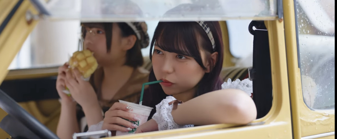 「Popping Lolipop」MVより