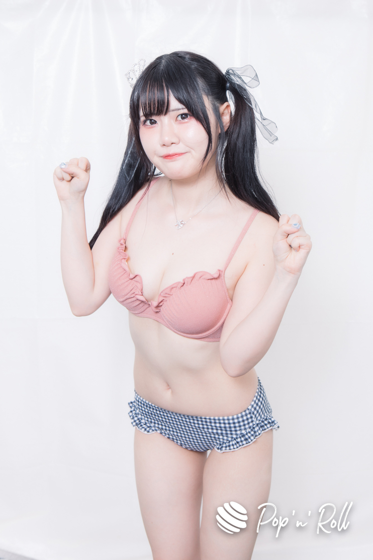 真夜中音衣（ミルフェリーチェ）、＜TGIF 2023＞水着グラビア撮り下ろしフォト（8月6日）