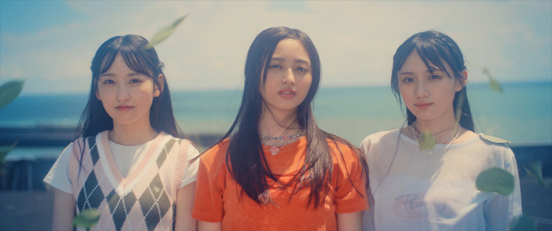 乃木坂46「考えないようにする」MVより