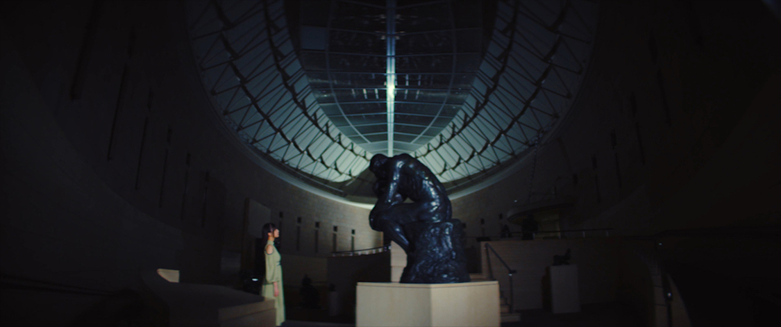 乃木坂46「考えないようにする」MVより