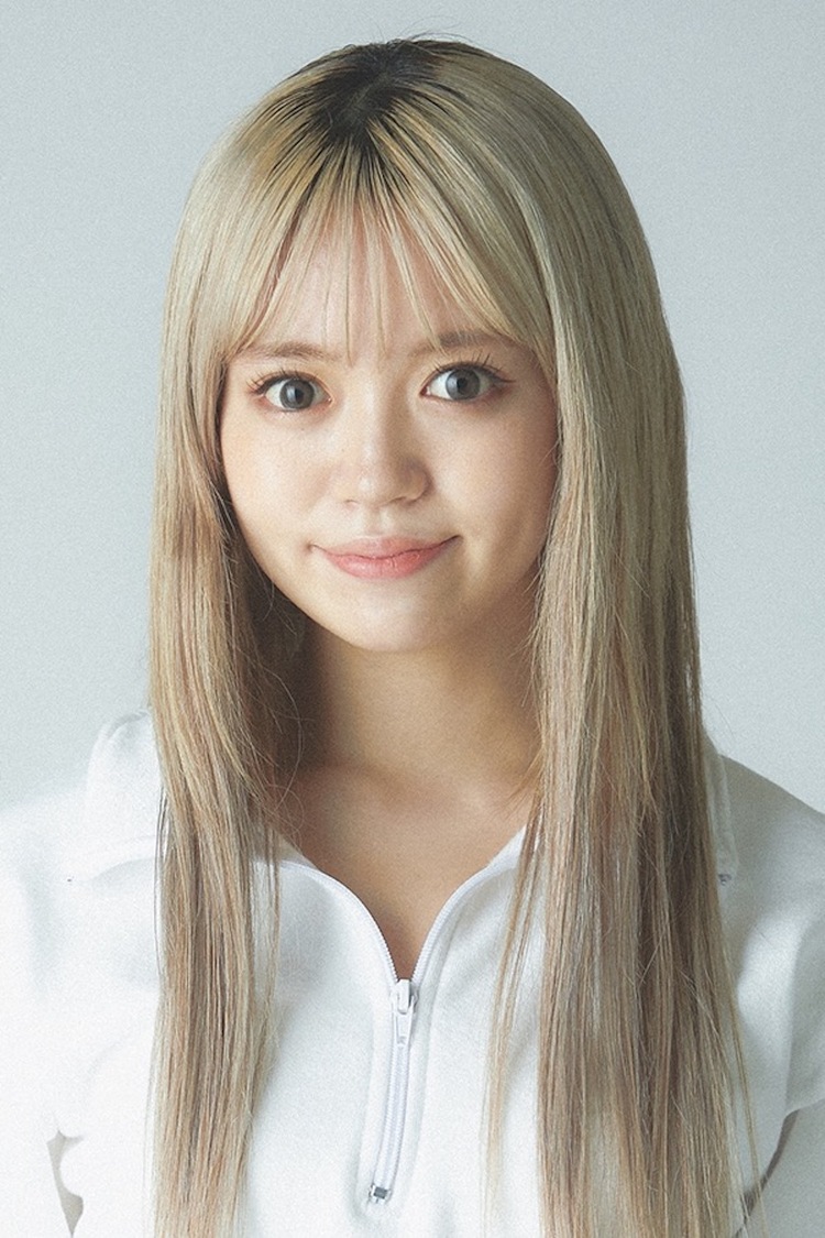 レム（©OVERSE）