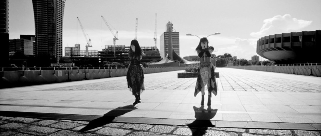 乃木坂46「マグカップとシンク」MVより