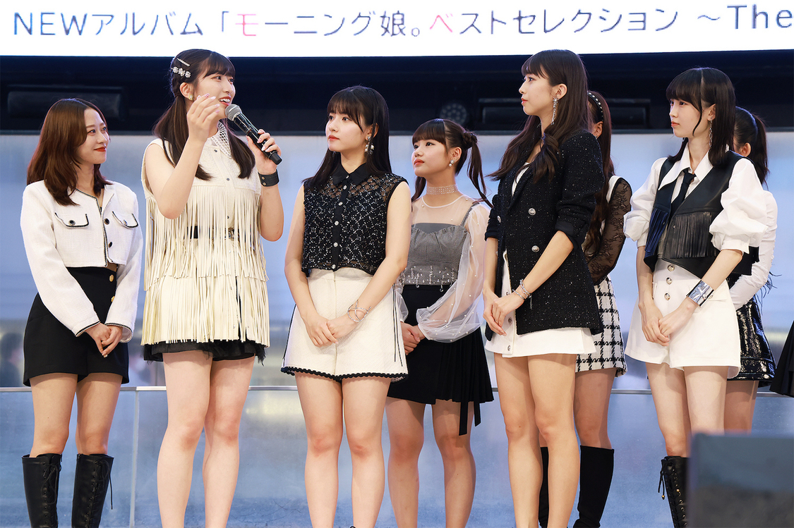 ＜モーニング娘。'23 NEWアルバム『モーニング娘。ベストセレクション ～The 25周年～』発売記念 ミニライブ＆お見送り会＞池袋サンシャインシティ 噴水広場（2023年8月23日）