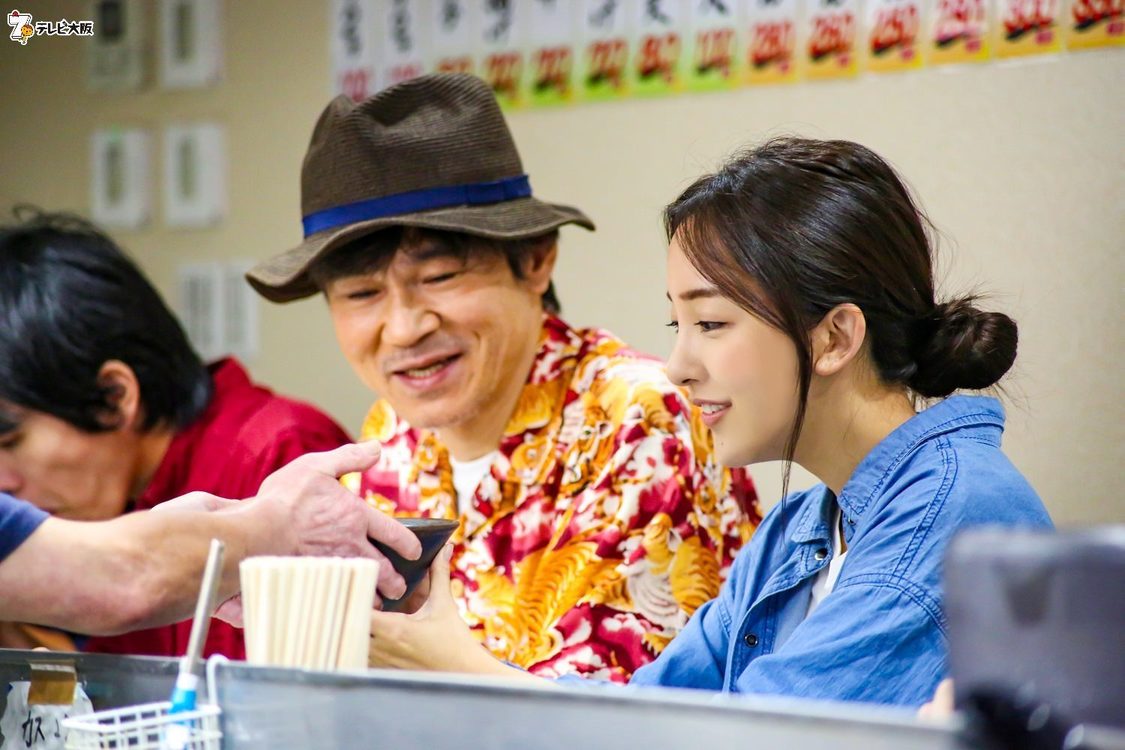 甲本雅裕、板野友美『愛しのナニワ飯』より