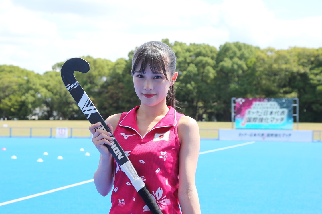 河西結心（つばきファクトリー）＜ホッケー日本代表国際強化マッチ＞始球式｜大井ホッケー競技場（2023年9月3日）