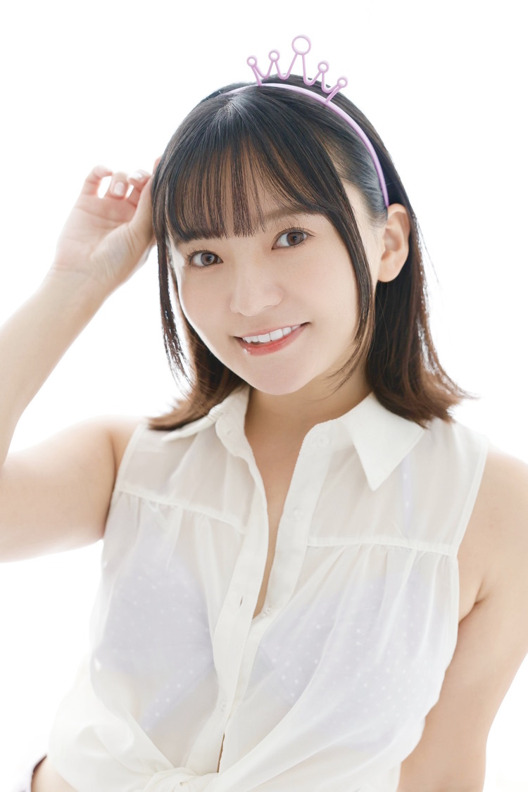 西永彩奈『Cream10月号』