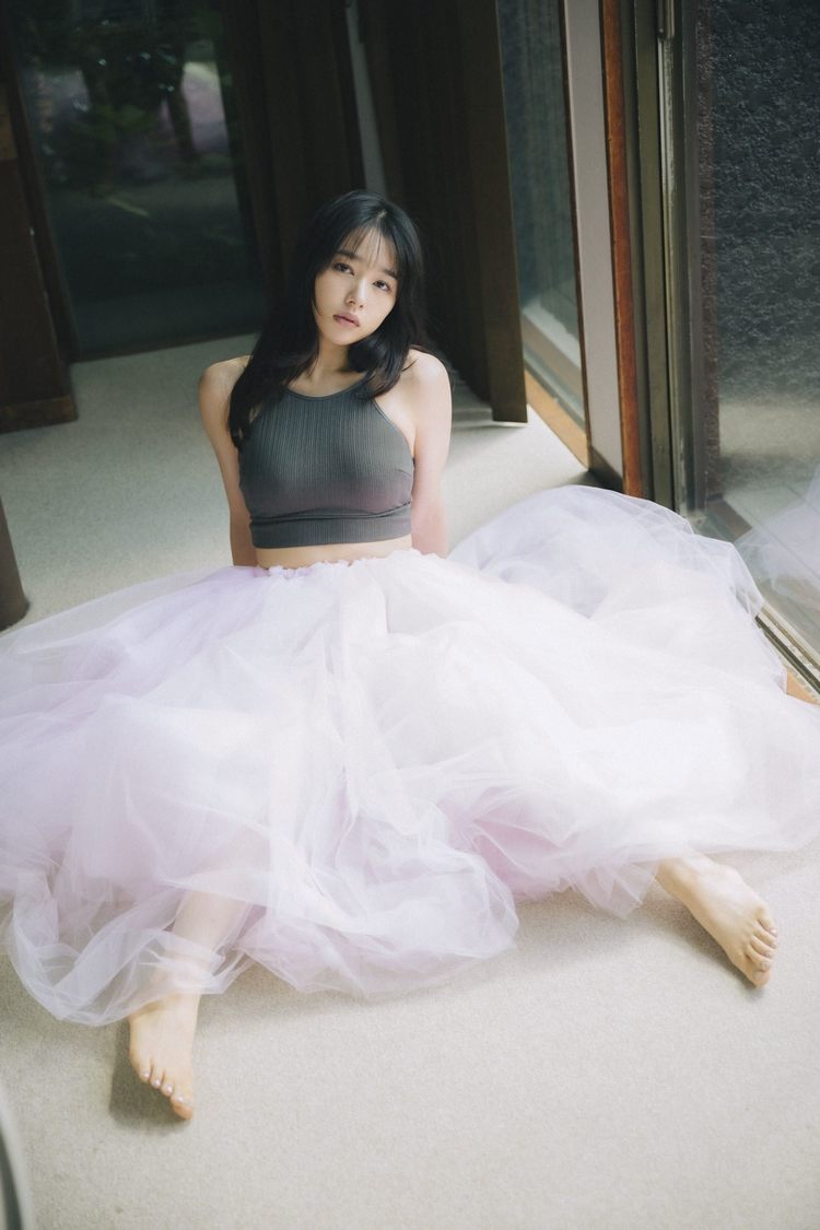 『桜井日奈子2024カレンダーブック（仮）』（東京ニュース通信社刊）