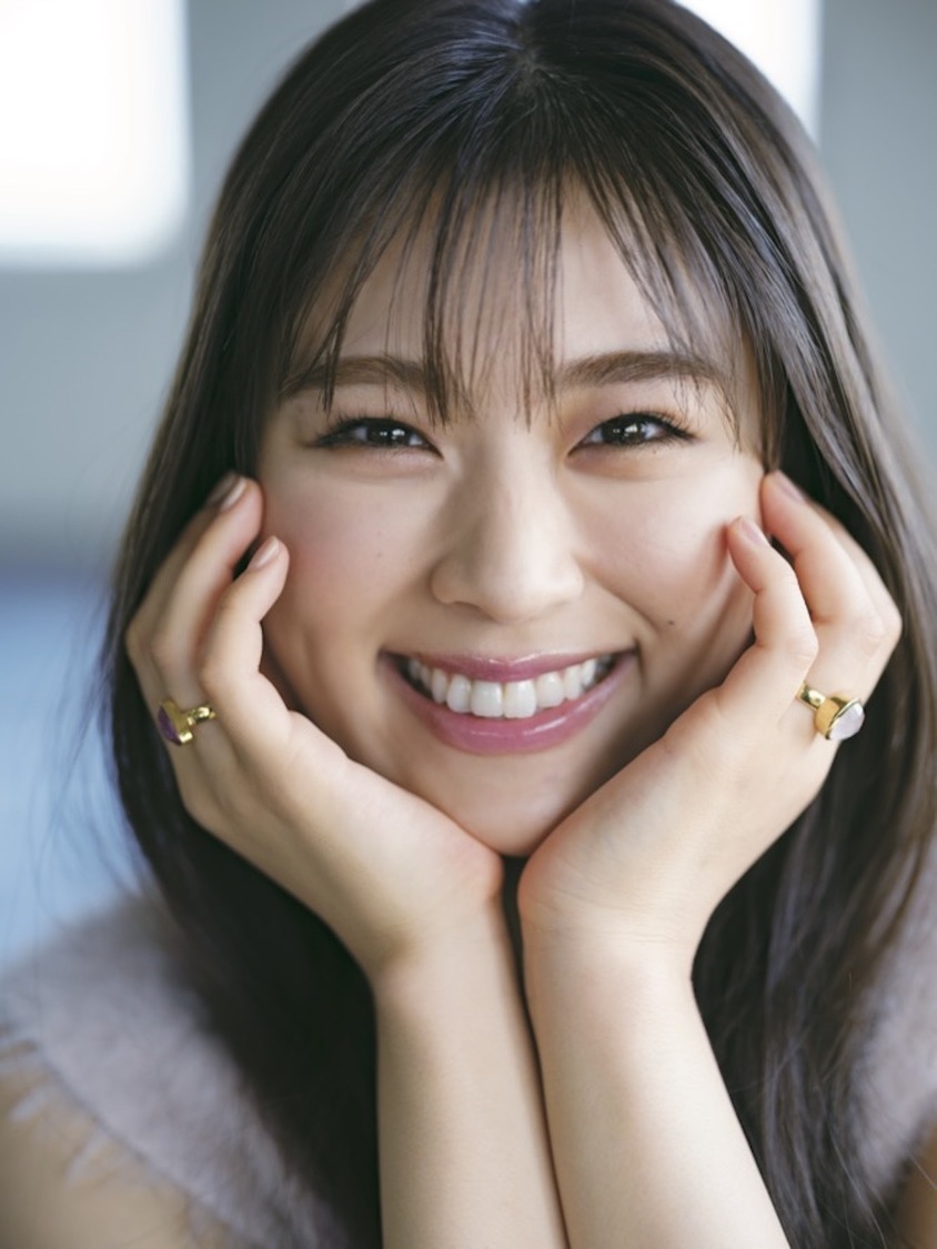 『andGIRL』秋号より（NMB48 渋谷凪咲）