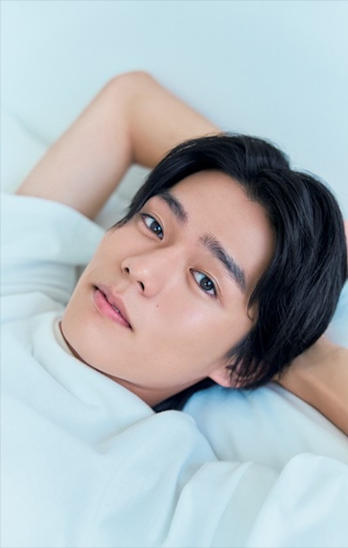 『andGIRL』秋号より