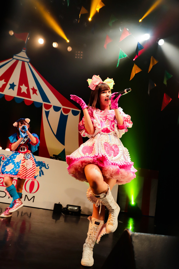 白石ぴあの｜FES☆TIVEアジアツアー＜THE CIRCUS／ザ・サーカス＞ファイナル＆6周年記念公演より