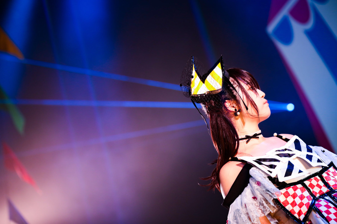 真野彩里愛｜FES☆TIVEアジアツアー＜THE CIRCUS／ザ・サーカス＞ファイナル＆6周年記念公演より