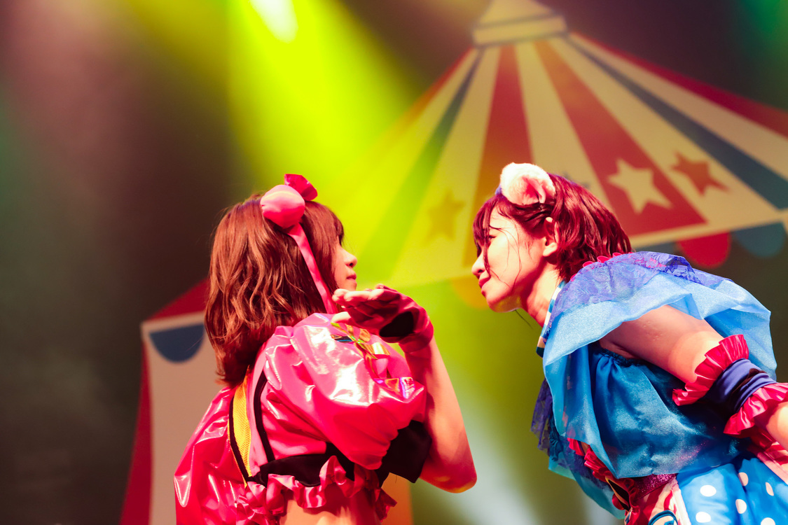 土光瑠璃子、南茉莉花｜FES☆TIVEアジアツアー＜THE CIRCUS／ザ・サーカス＞ファイナル＆6周年記念公演より