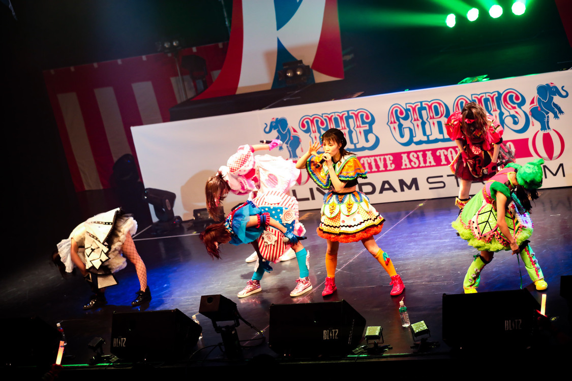FES☆TIVEアジアツアー＜THE CIRCUS／ザ・サーカス＞ファイナル＆6周年記念公演より