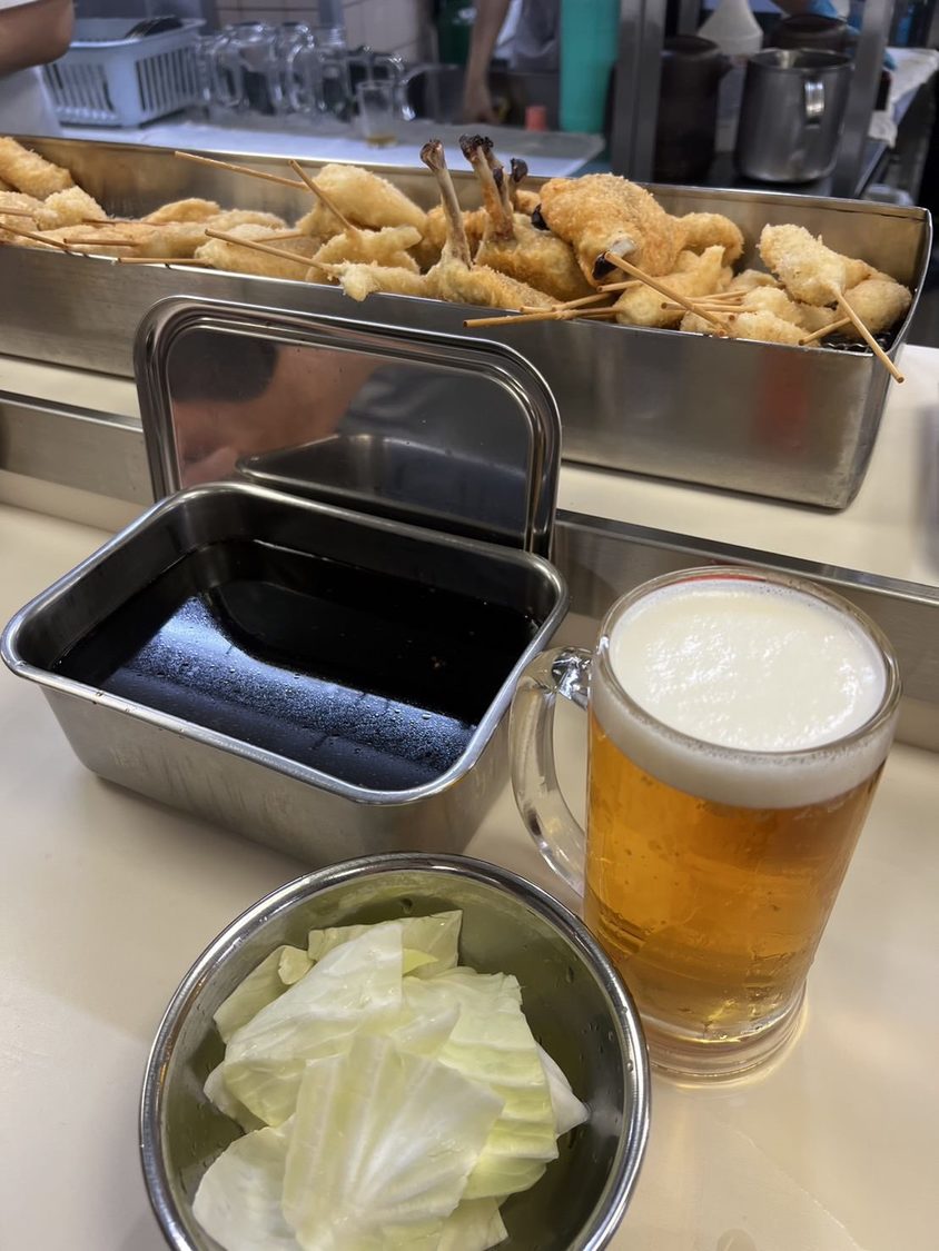 毎月お仕事で大阪行っているのに、プライベートでも大阪に行ってきました！　ここの串カツ屋さん美味しかったー！