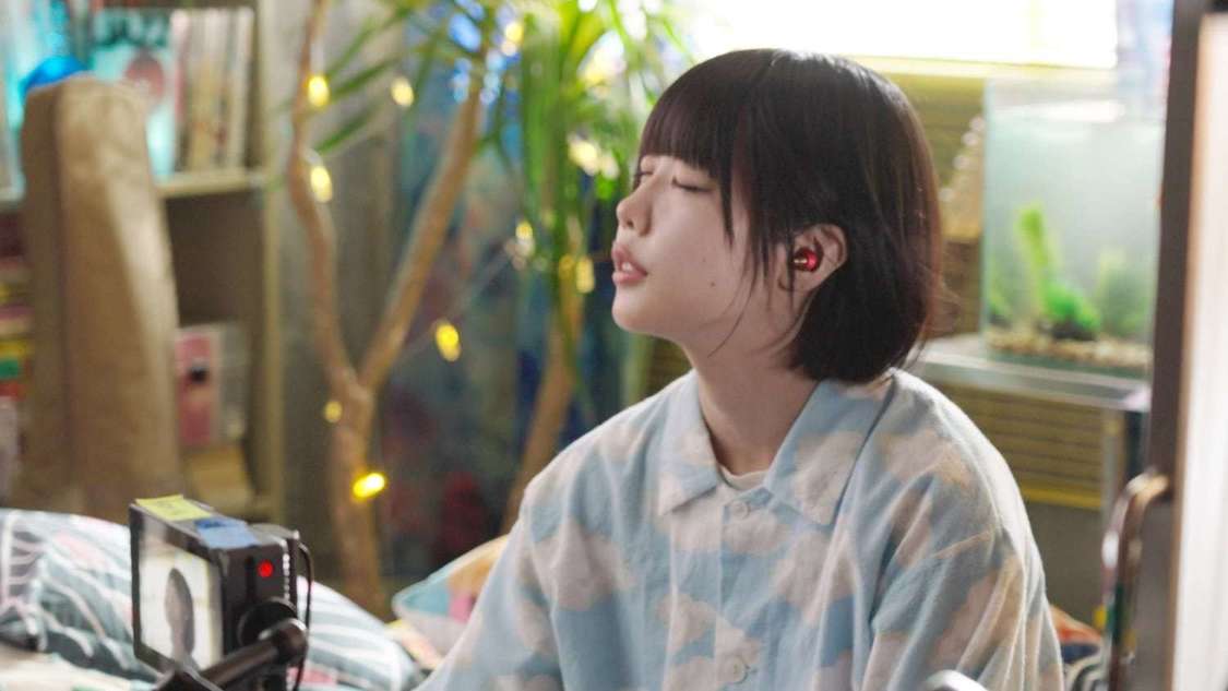 あのAVIOT『TE-Q3』メイキングカット