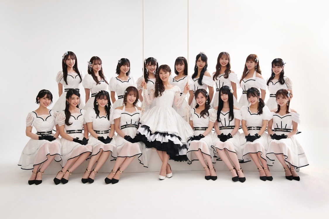 ⒸUNIVERSAL MUSIC LLC