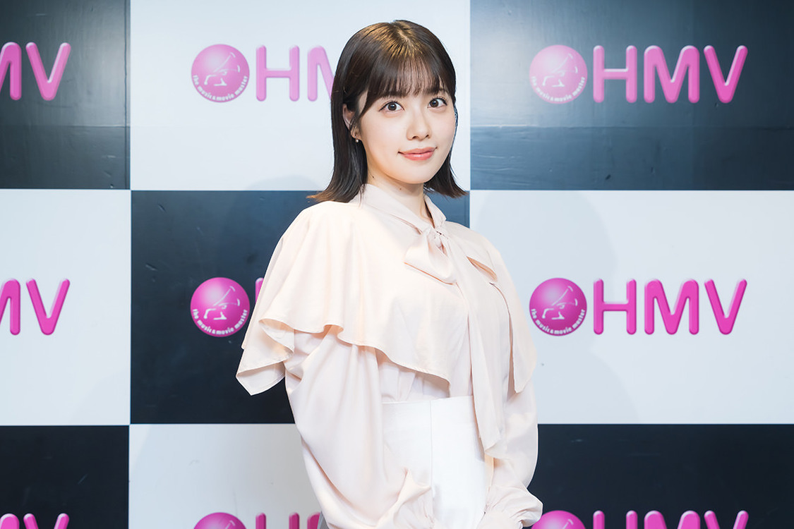 ＜『礒部花凜 1st写真集 私めく』発売記念イベント＞HMVエソラ池袋（2023年9月24日）